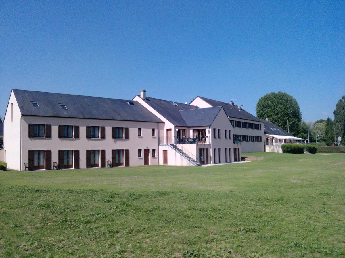 Logis Hotel Restaurant De L'Abbaye Ferrieres-en-Gatinais 외부 사진